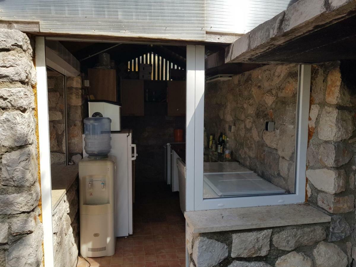 Apartments Vila Tisa Mali Lošinj Εξωτερικό φωτογραφία